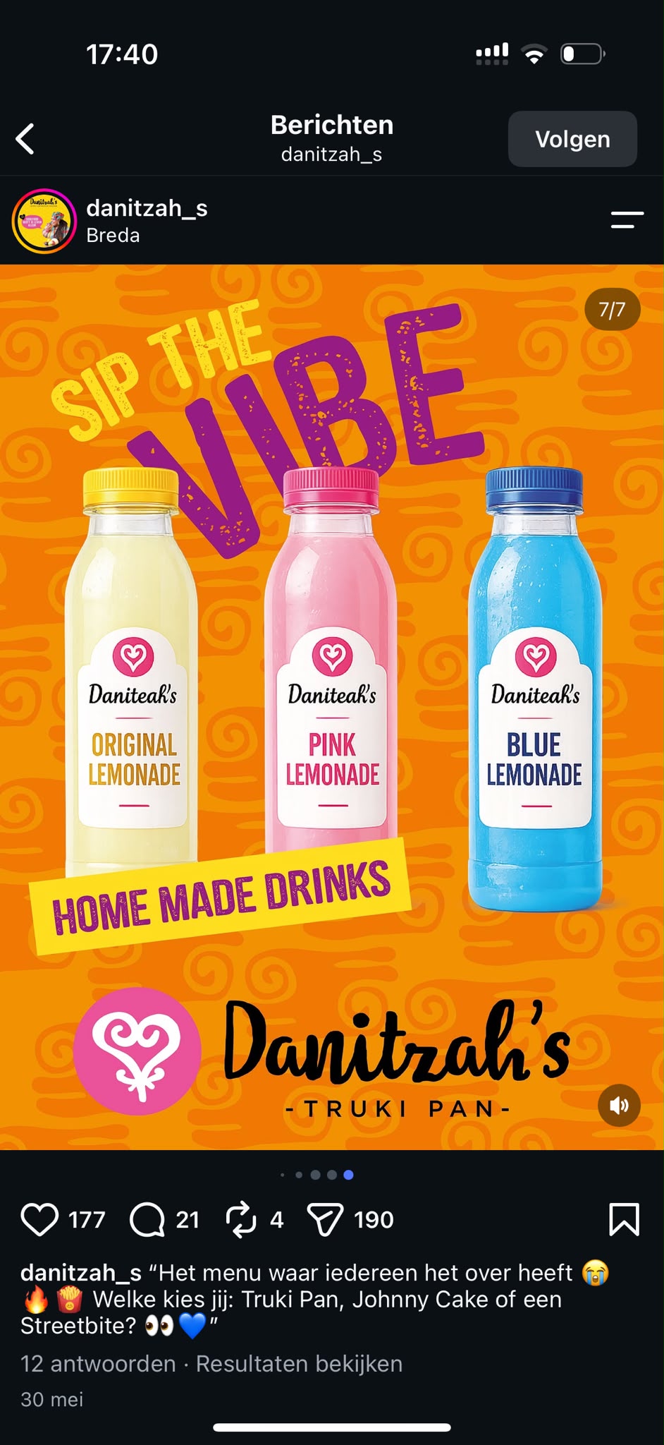 Original, Pink en Blue Lemonade in Danitzah’s flesjes op oranje achtergrond